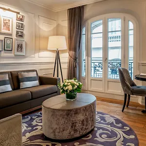 Hotel La Clef Louvre By The Crest Collection, Paris