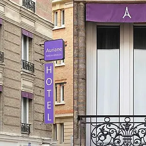 Auriane Porte De Versailles Paryż