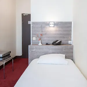 ** Otel Du Helder Fransa